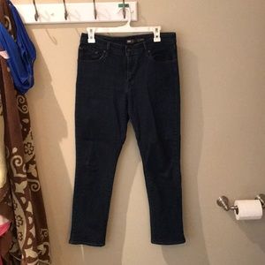 Levi Curvy slim leg jeans